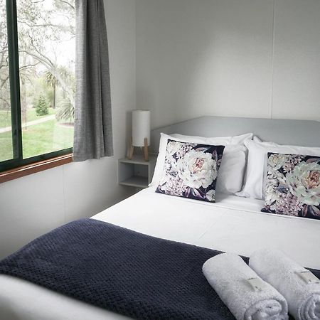 Big4 Castlemaine Gardens Hotel Bagian luar foto