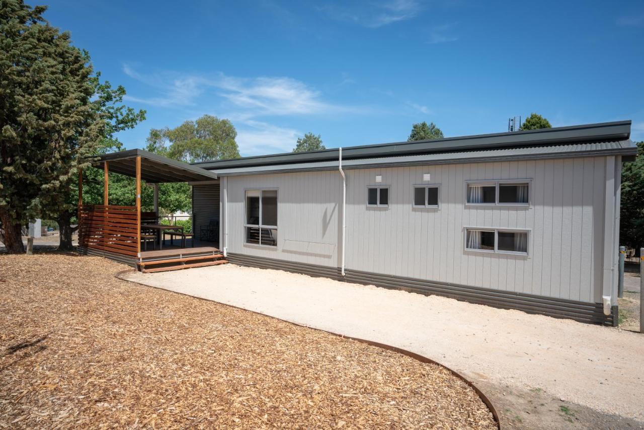 Big4 Castlemaine Gardens Hotel Bagian luar foto